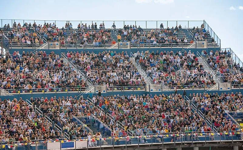 oety欧亿体育下载百度搜索资源平台最新足球运动员穿马丁靴图片大全，精彩动作一览